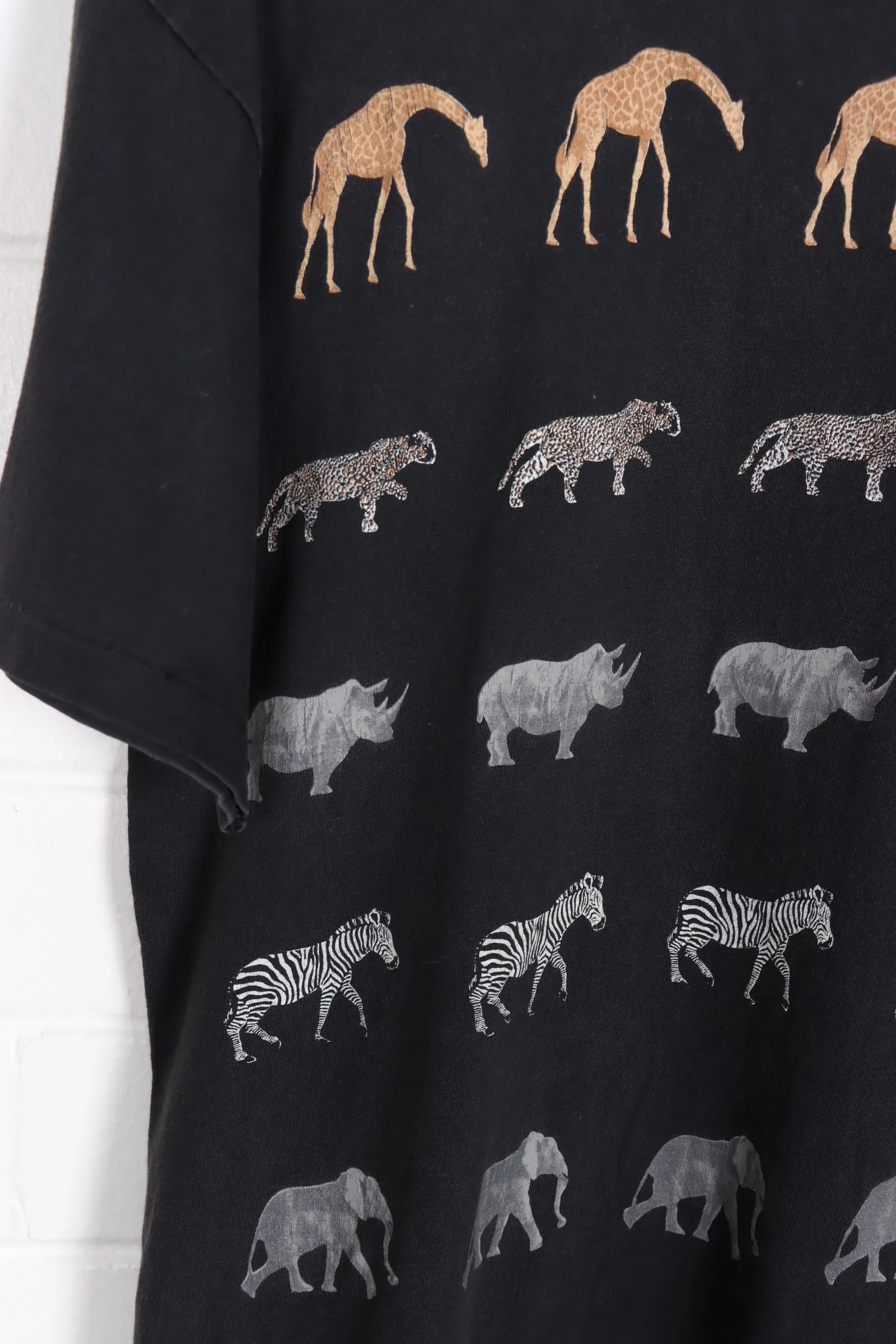 African Animals Giraffe Rhino Zebra & Leopard USA Made Tee  (L)