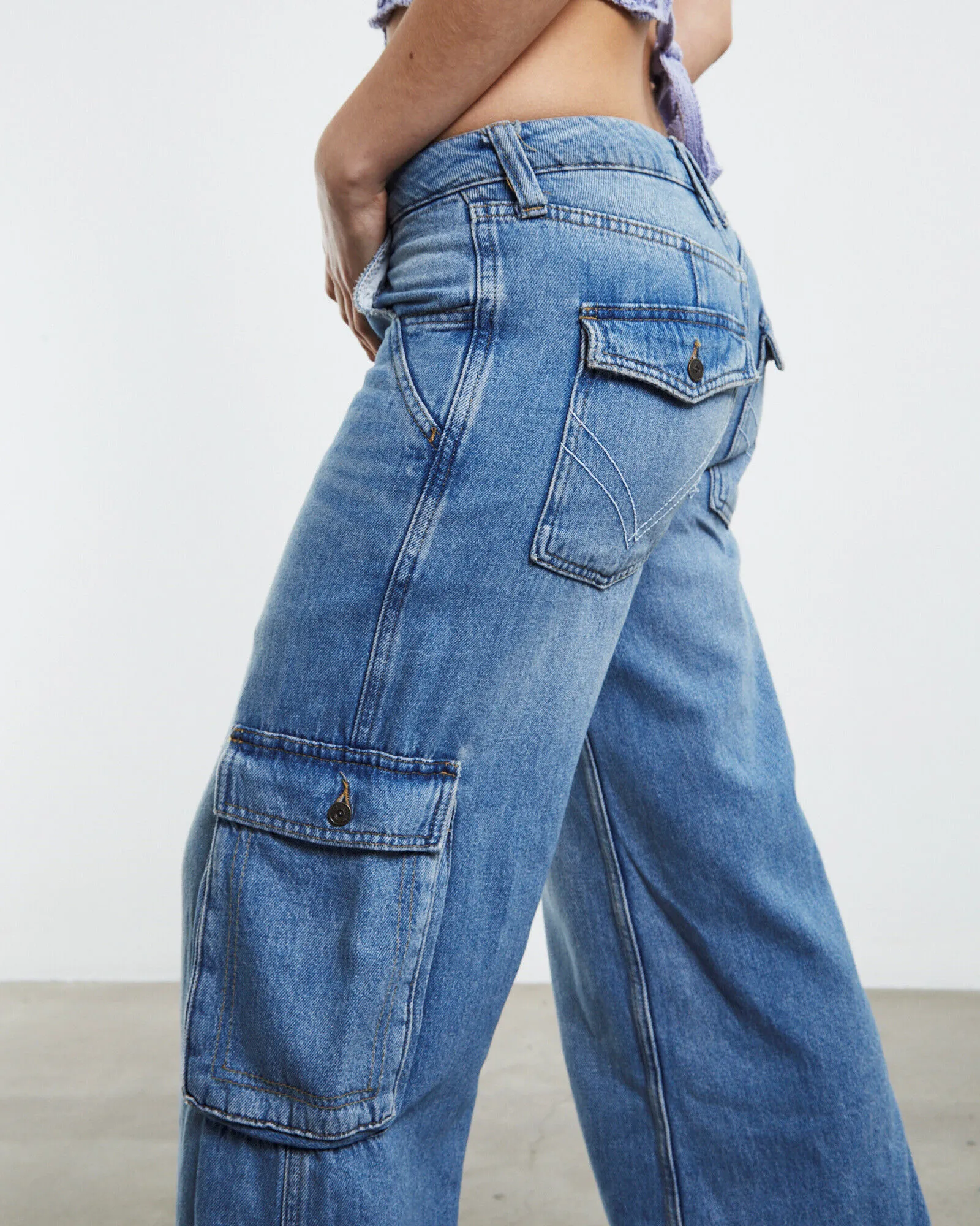 BDG Urban Outfitters Low Rise Puddle Cargo Jeans Blue