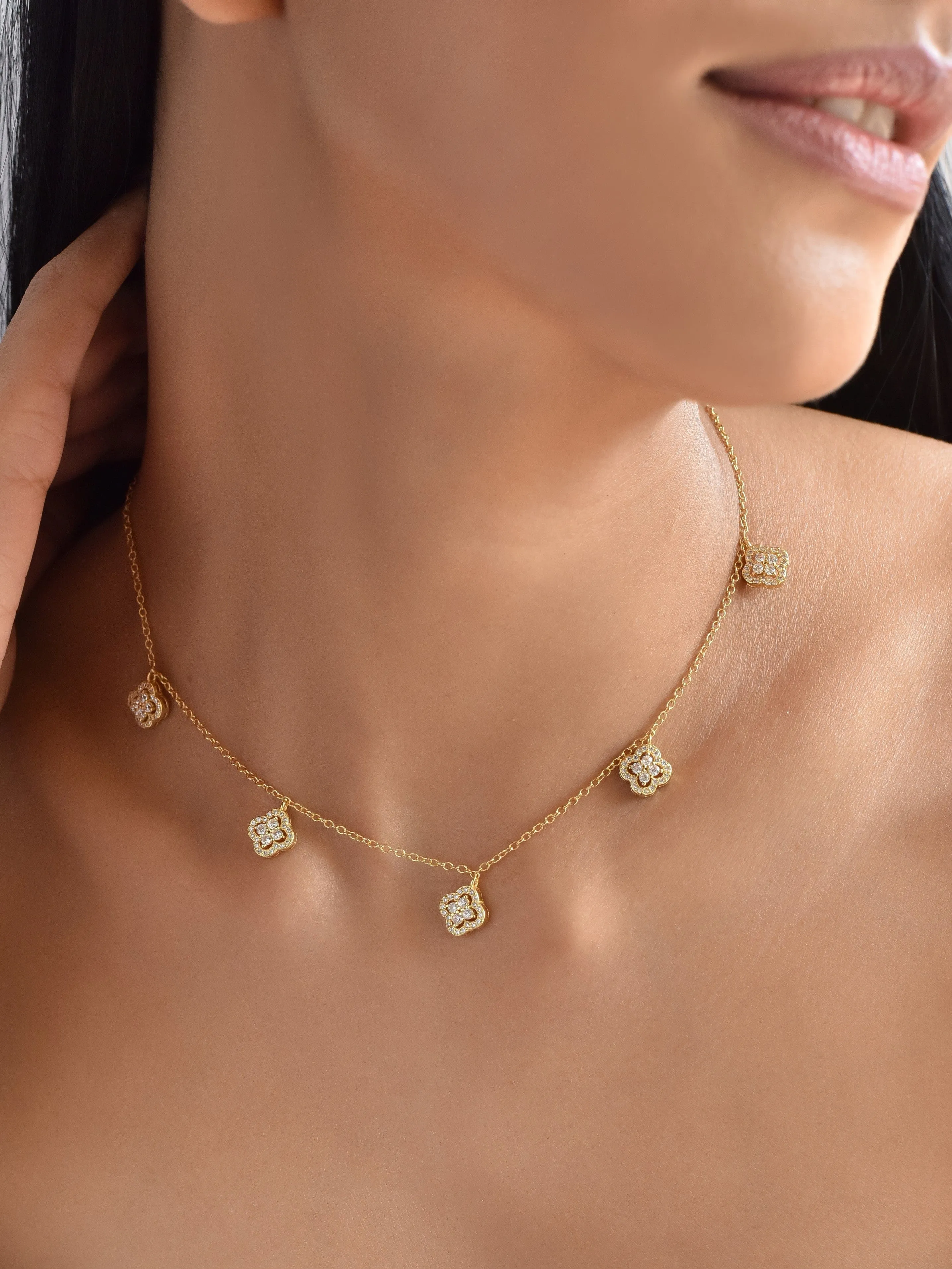 Five Clover Necklace