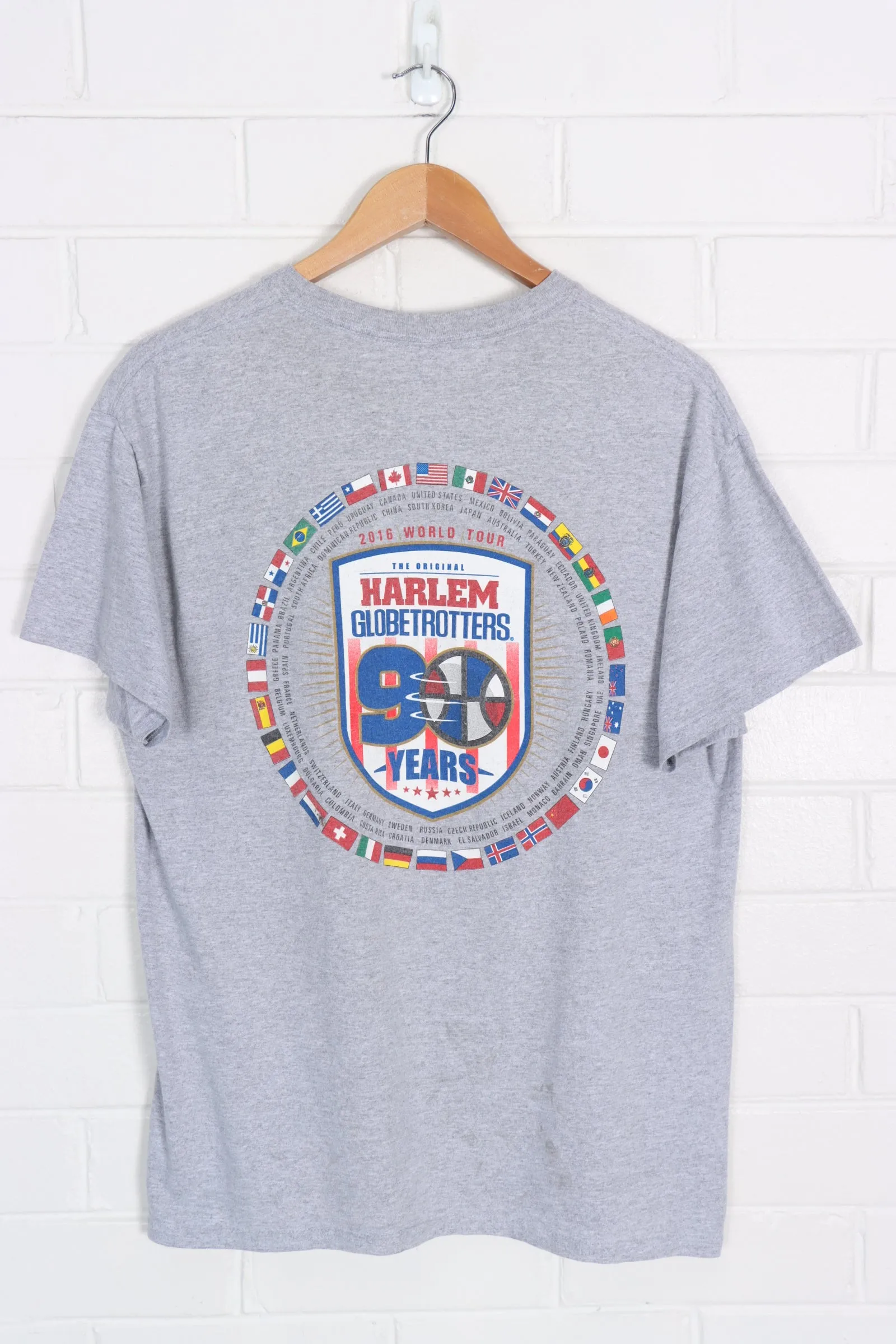 Harlem Globetrotters Basketball Team Cartoon Tee (M-L)