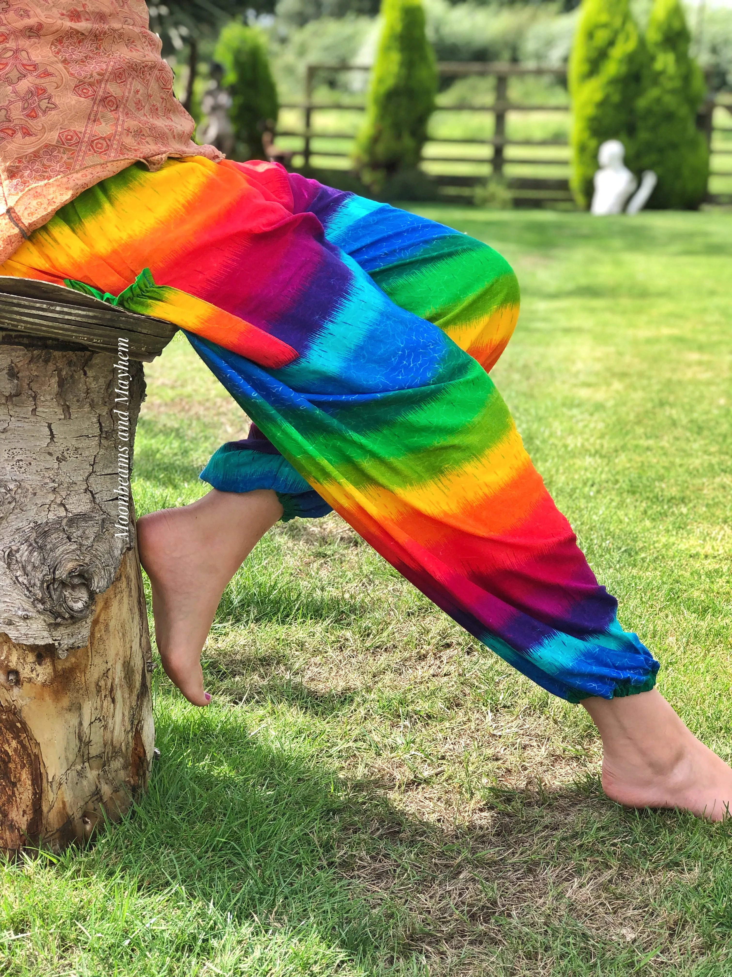 LIGHTWEIGHT RAINBOW BOHEMIAN HAREM PANTS SIZE S / M / L