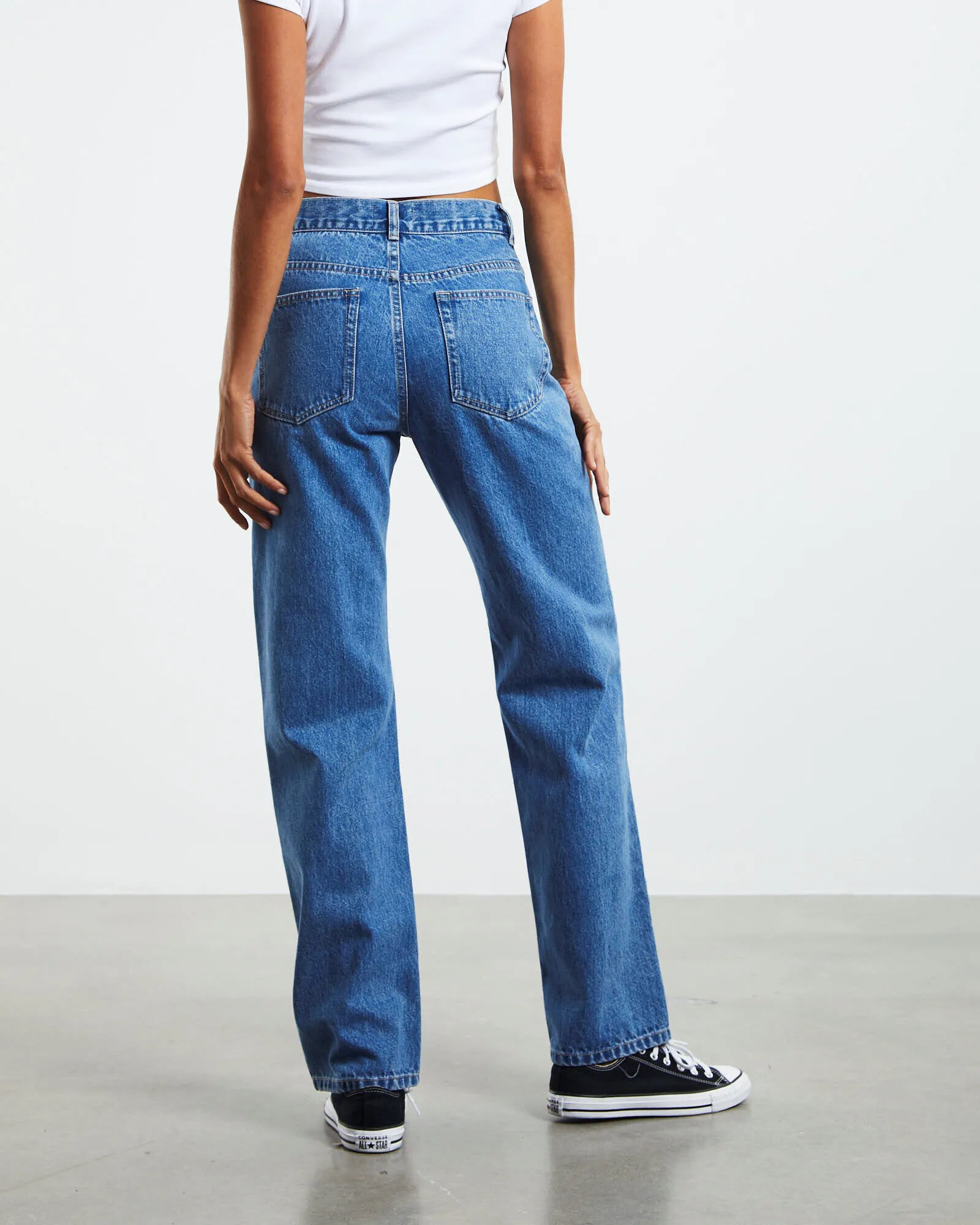 Neon Hart Emmy Low Rise V-Waist Straight Jeans Bright Blue