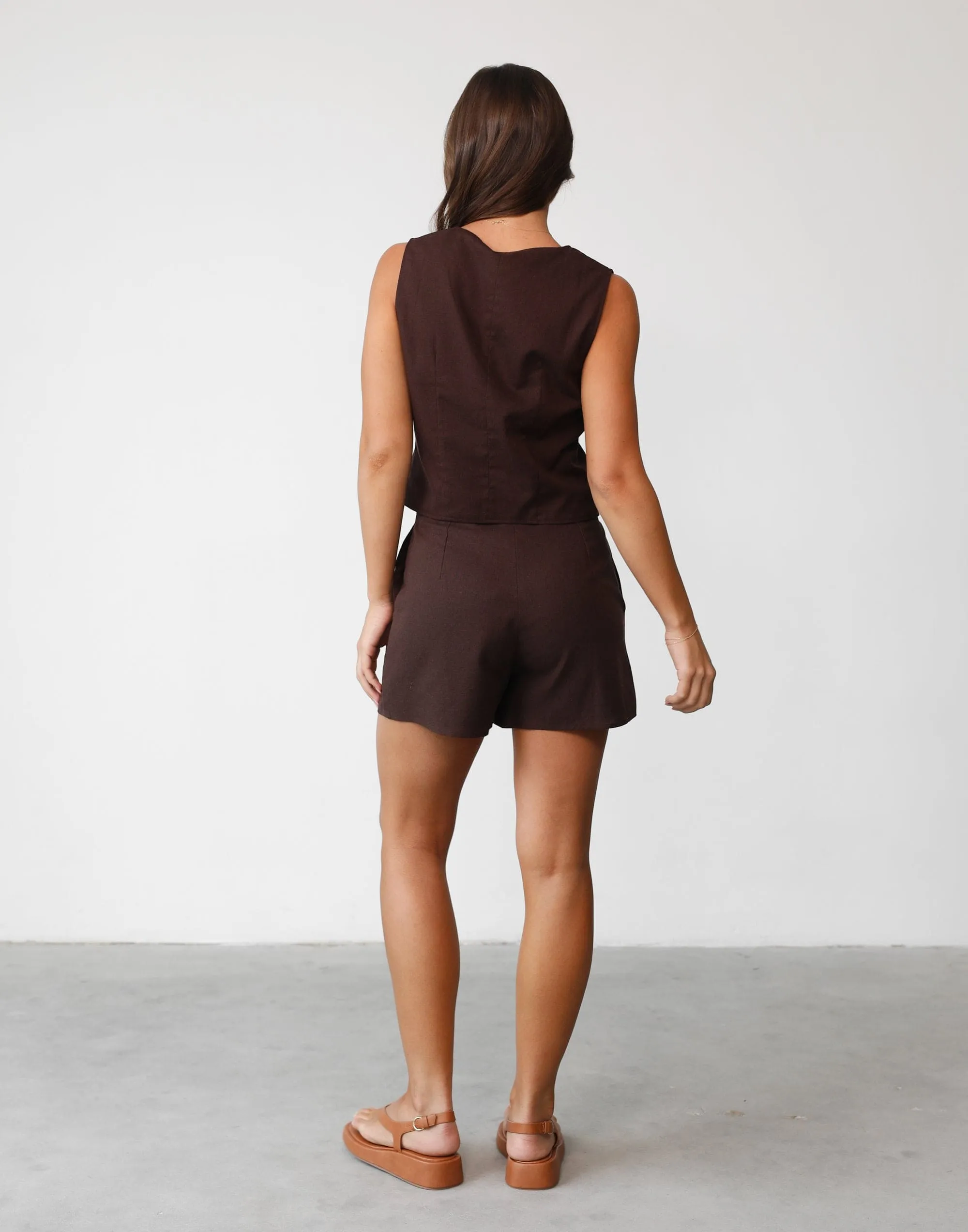 Rania Linen Vest (Chocolate)