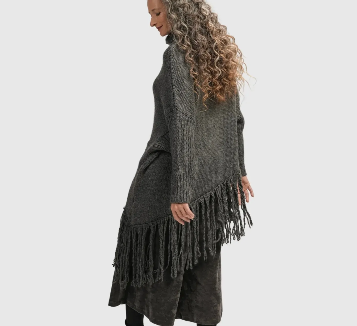 UJ841G Grey Fringe Pullover